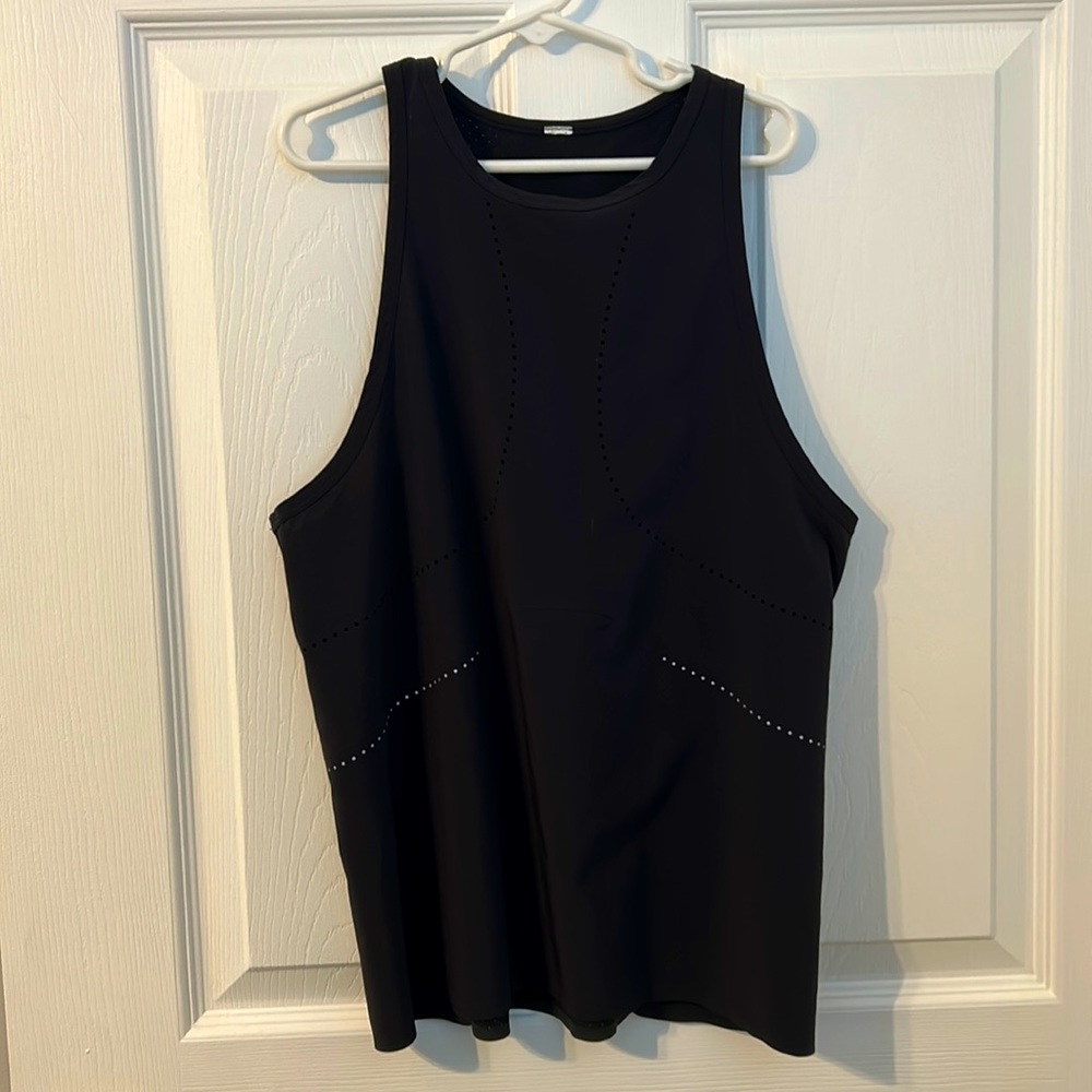 Lululemon racer back tank size XS in black